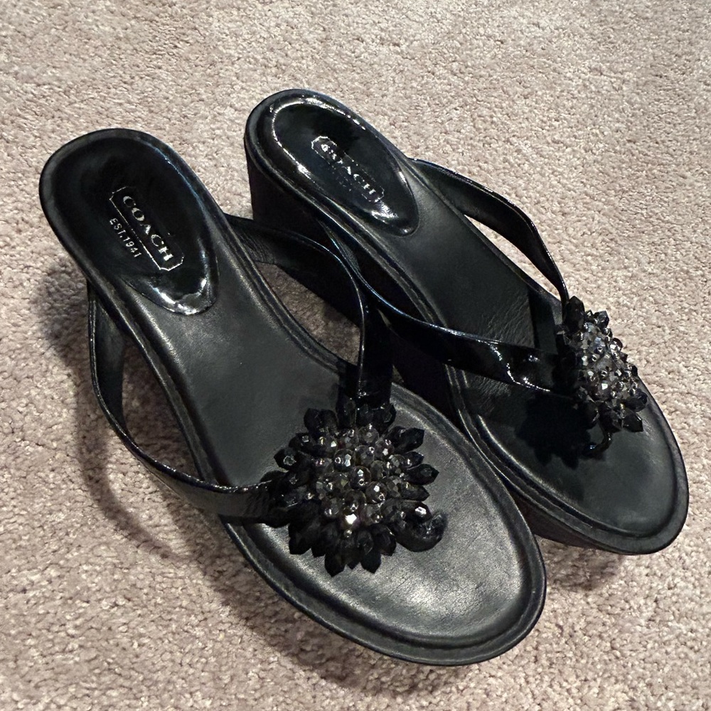 Coach sandals size 8 NWOT